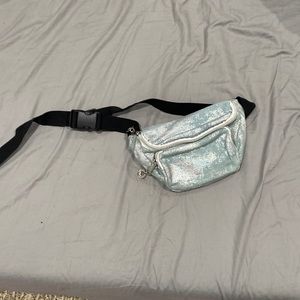 fanny pack